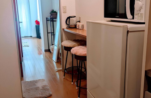 Ebisu Appartement | 5 min walk to Hiroo, 10 min to Ebisu, 15 min by train to Shibuya and Ginza.
