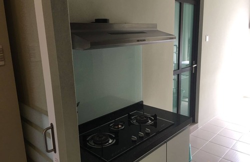Tanjung Bungah Copropriété | 5 mins to batu ferringhi beach family condo with great view