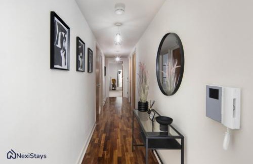 St Luke's Appartement | 5 Mins Walk to Moorgate, Tranquil City Retreat