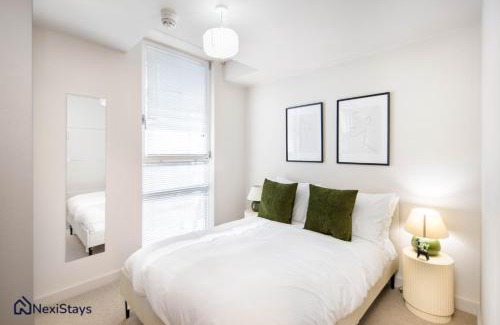 St Luke's Appartement | 5 Mins Walk to Moorgate, Tranquil City Retreat