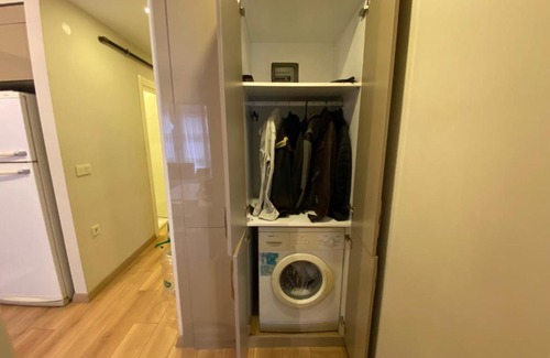 Kagithane Appartement | 5 Minute To Metro, Main Street