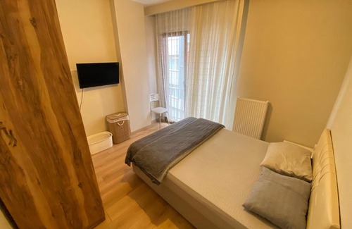 Kagithane Appartement | 5 Minute To Metro, Main Street