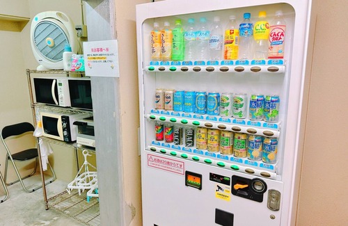 Naha City Centre Appartement | 5-minute walk from Kokusai-dori Avenue! Within 5 minutes walk from Yui Rail station! It is a weekly/monthly hotel located in the central area of Naha City.