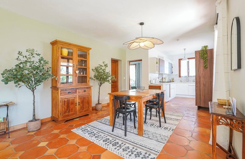 Beausoleil Appartement | A 5 minutes de Monaco, grand rez de jardin dans villa néo provençale , vue mer