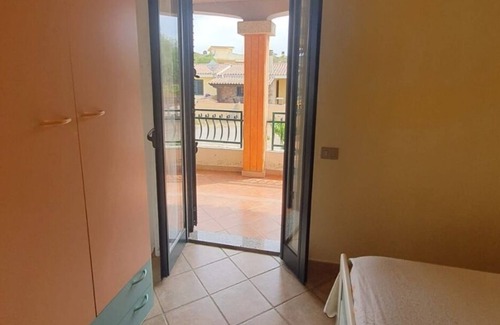 Iscra e Voes Appartement | 5 minutes from the sea, sa petra ruja beach, apartment in villa