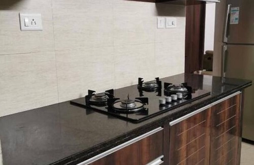 Pallavaram Appartement | 5 Minutes to Airport - Spacious private apartment