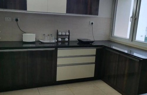 Pallavaram Appartement | 5 Minutes to Airport - Spacious private apartment