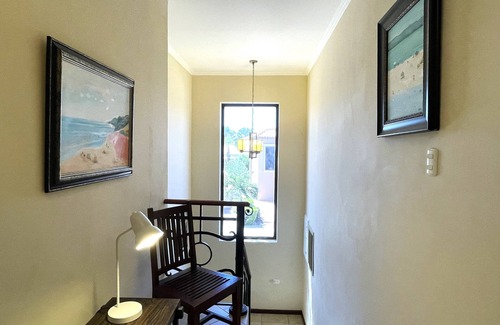 Esmeralda Villa | 5 Minutes to Beaches, 3 BDR Private Villa, Sleeps 8 with Private Pool