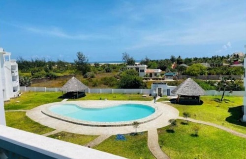 Malindi Appartement | 5 minutes to the beach! Renee's cossy Apartments with great life happy memories.