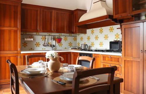 Badolato Marina Appartement | 5 Minutes' Walk from the Beach, with Two Bedrooms