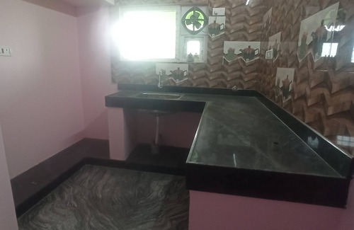Tiruvannamalai Maison | 5 minutes walkable from idukkupilaiyar kovil ,family room for 4 to 5 members
