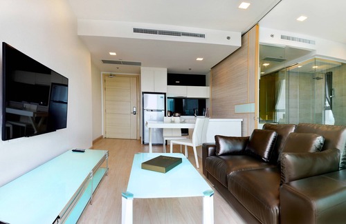Pattaya Bay Appartement | 5 * nouveau lux une chambre au 27 étage vue mer panoramique 20m à la mer
