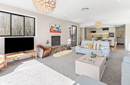 Greytown Maison | 5 o'clock Somewhere - Heaven on Earth