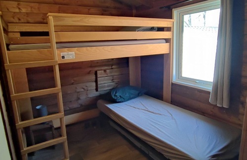 Laruns Cabine | Lodge Confort 5 personnes au bord de la rivière