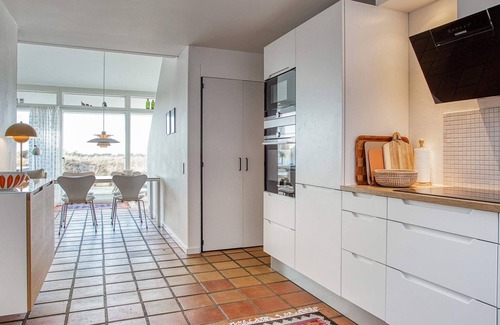 Blokhus Maison | 5 person holiday home in Blokhus