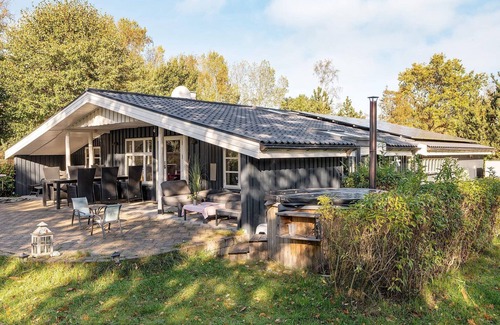 Rodby Maison | 5 person holiday home in Rødby