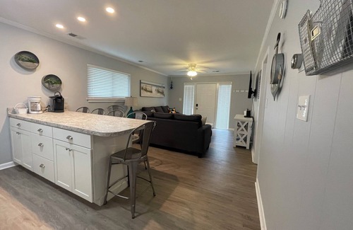 Northeast Virginia Beach Copropriété | Allez vite, réservez le vôtre maintenant! Pomme de Mai Kai - un favori de VRBO. Pas de caution