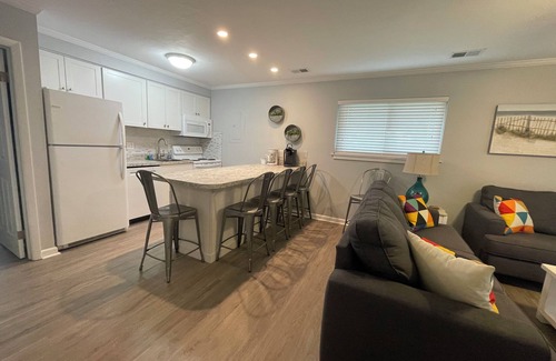Northeast Virginia Beach Copropriété | Allez vite, réservez le vôtre maintenant! Pomme de Mai Kai - un favori de VRBO. Pas de caution