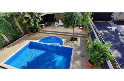 Santa Ana Maison | 5-star home near the airport