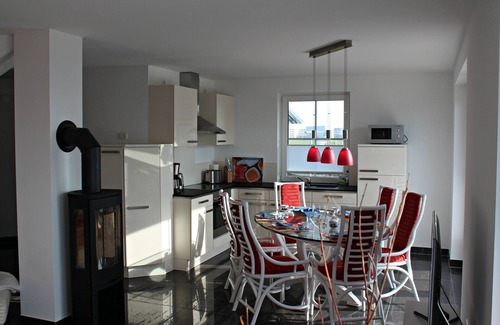 Dranske Copropriété | 5 star hotel according to DTV - pure luxury, only 200m from the beach - WLAN free of charge