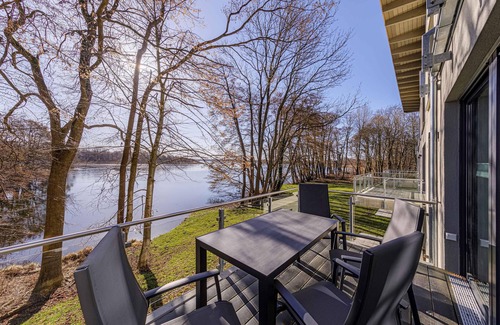 Krakow am See Appartement | 5-star vacation apartment with balcony and view of Lake Krakow