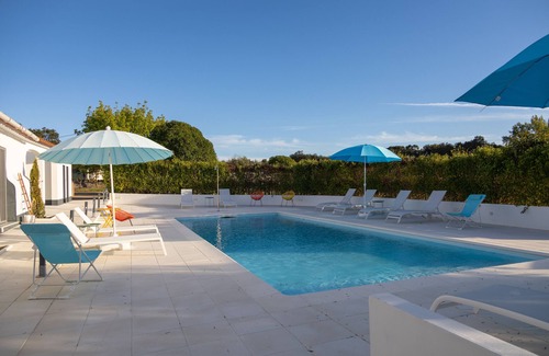 Vimieiro Villa | 5 Star Villa 7 Bedrooms + pool 21 guests + Events Barn + 2.5 hect near Évora