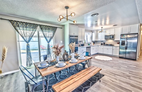 Paradise Villa | 5 Stars Family Villa Game room! BIG backyard!