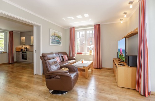 Alt Gaarz Appartement | 5-sterne- Luxuswohnung mit Infrarotkabine und Privatem Strandkorb