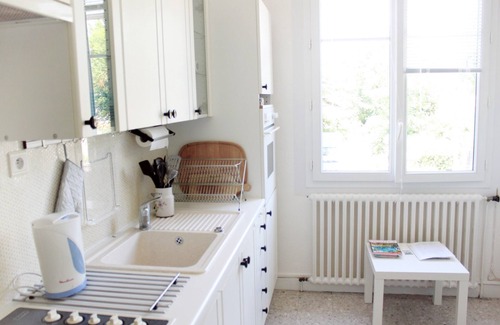 Saint-Cyr-sur-Mer Appartement | A 5' à pieds de la plage des Lecques, appt indépendant