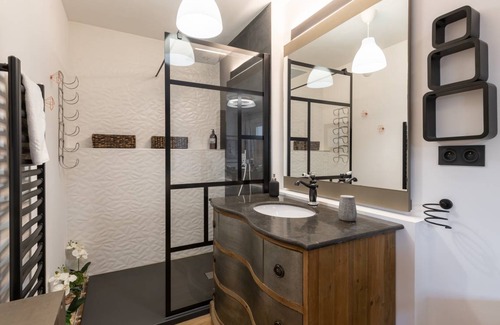 9th Arrondissement Appartement | 50 m² Appartement ∙ 1 chambre ∙ 2 personnes