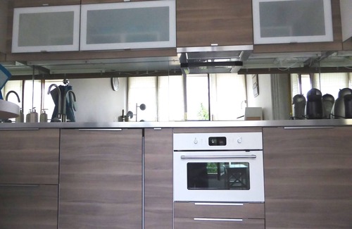 Le Chesnay Appartement | A 50 m du parc du château de Versailles et 500 m du Centre Commercial Parly 2