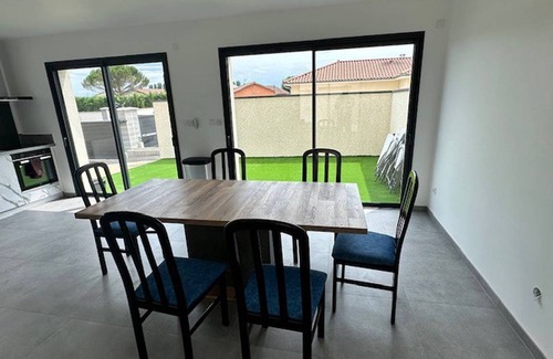 Satolas-et-Bonce Appartement | 50 m² Appartement ∙ 3 chambres ∙ 6 personnes
