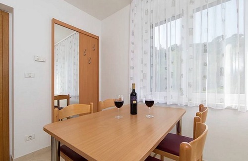 Igrane Appartement | 50 m² Appartement ∙ 2 chambres ∙ 5 personnes