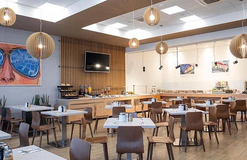 Jicin Hôtel | 50 m² Hôtel ∙ 8 personnes