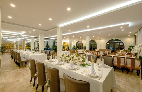 Duc Trong Hôtel | 50 m² Hôtel ∙ 4 personnes