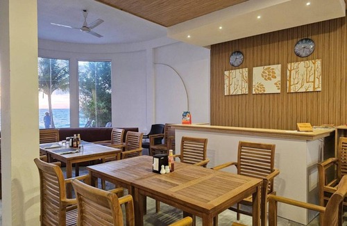 Dhiffushi Station Balnéaire | 50 m² Résidence de vacances ∙ 3 personnes