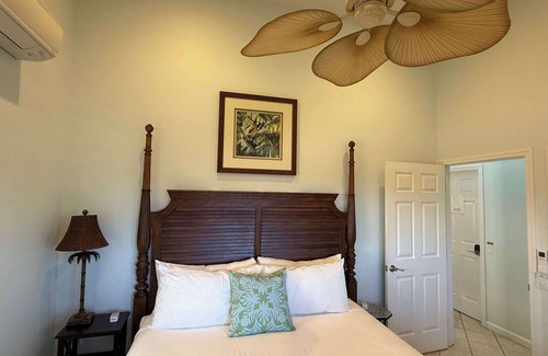 Kahana Lit Et Petit-Déjeuner | 50% Off! Bed & Breakfast Steps from the Beach with AC