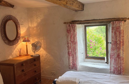 Saint-Meard-de-Gurcon Autre | Gorgeous converted farmhouse in the Dordogne, ideal for 2 or 3 families.