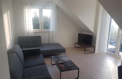 Pfaffenhofen an der Ilm Maison | 50 Quadratmeter abgeschlossene Wohnung mit Panoramablick