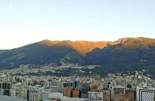 Financial District Appartement | 500 Excelente Vista ciudad Quito,parque, piscina,balcón,sauna,tranquilo encantador seguridad 24-7
