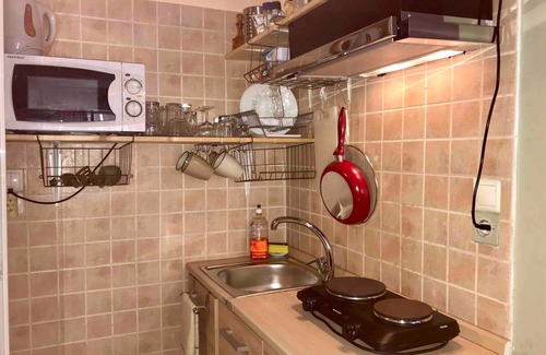 Agios Panteleimonas Maison | 500Mbps WiFi/Studio 1min from Attiki metro station