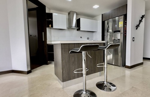 El Poblado Appartement | 502 In El Poblado hills modern & spacious
