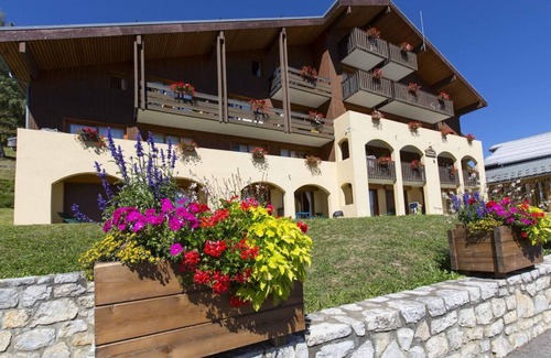 Doucy-Combelouviere Appartement | 50m du centre station, balcon, parking, télévision, casier à ski, 32m², Valmorel