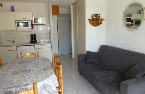 Reallon Appartement | 50m from resort center, 3rd floor, balcony, ski locker, 36m², Réallon