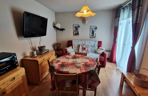 Reallon Appartement | 50m des commerces, 2ème étage, balcon, télévision, 24m², Réallon
