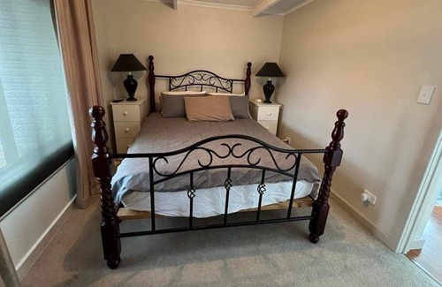 Muloowurtie Maison | 50M Walk to the beach! Great quick getaway from The City