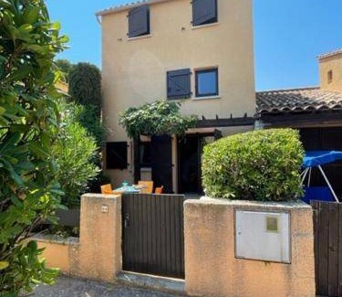 Les Arenes Appartement | 51 m² Appartement ∙ 1 chambre ∙ 5 personnes