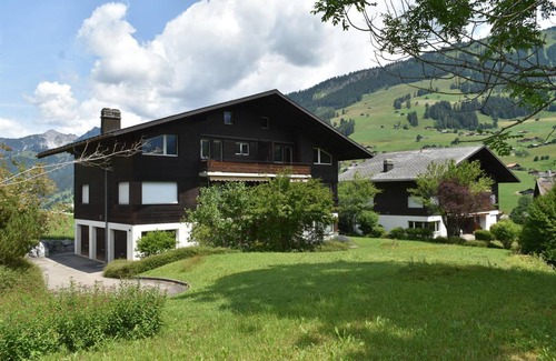 Lenk Appartement | 52 m² Appartement ∙ 2 chambres ∙ 4 personnes
