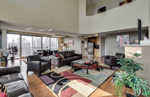 Downtown Chicago Appartement | Penthouse MagMile 53 / 54th Floor - VUES, Cheminée, Centre de Fitness, Balcon