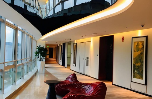 Huli Hôtel | 545 m² Hôtel ∙ 10 personnes